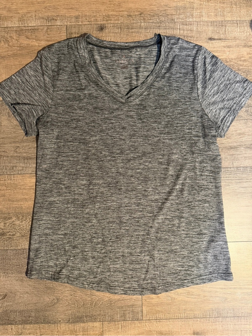 Danskin Heathered Gray V-Neck Short Sleeve Tee